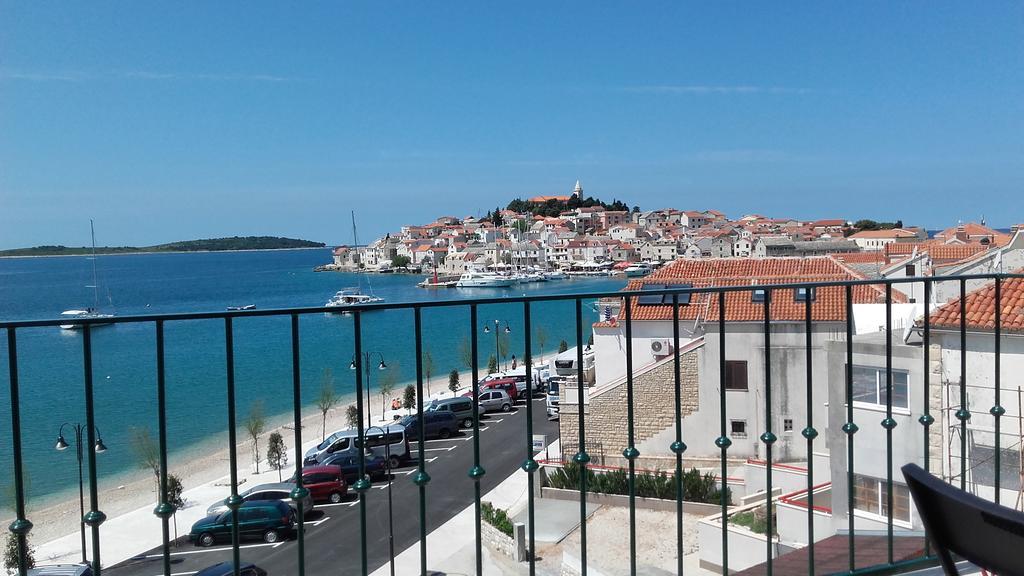 Apartment Sisa Primosten